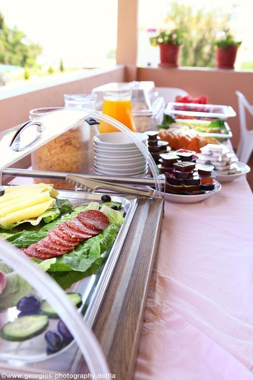 Hotel Stefani Sarti Ngoại thất bức ảnh