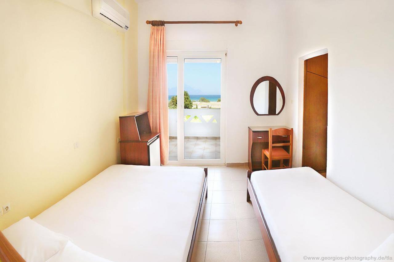 Hotel Stefani Sarti Ngoại thất bức ảnh