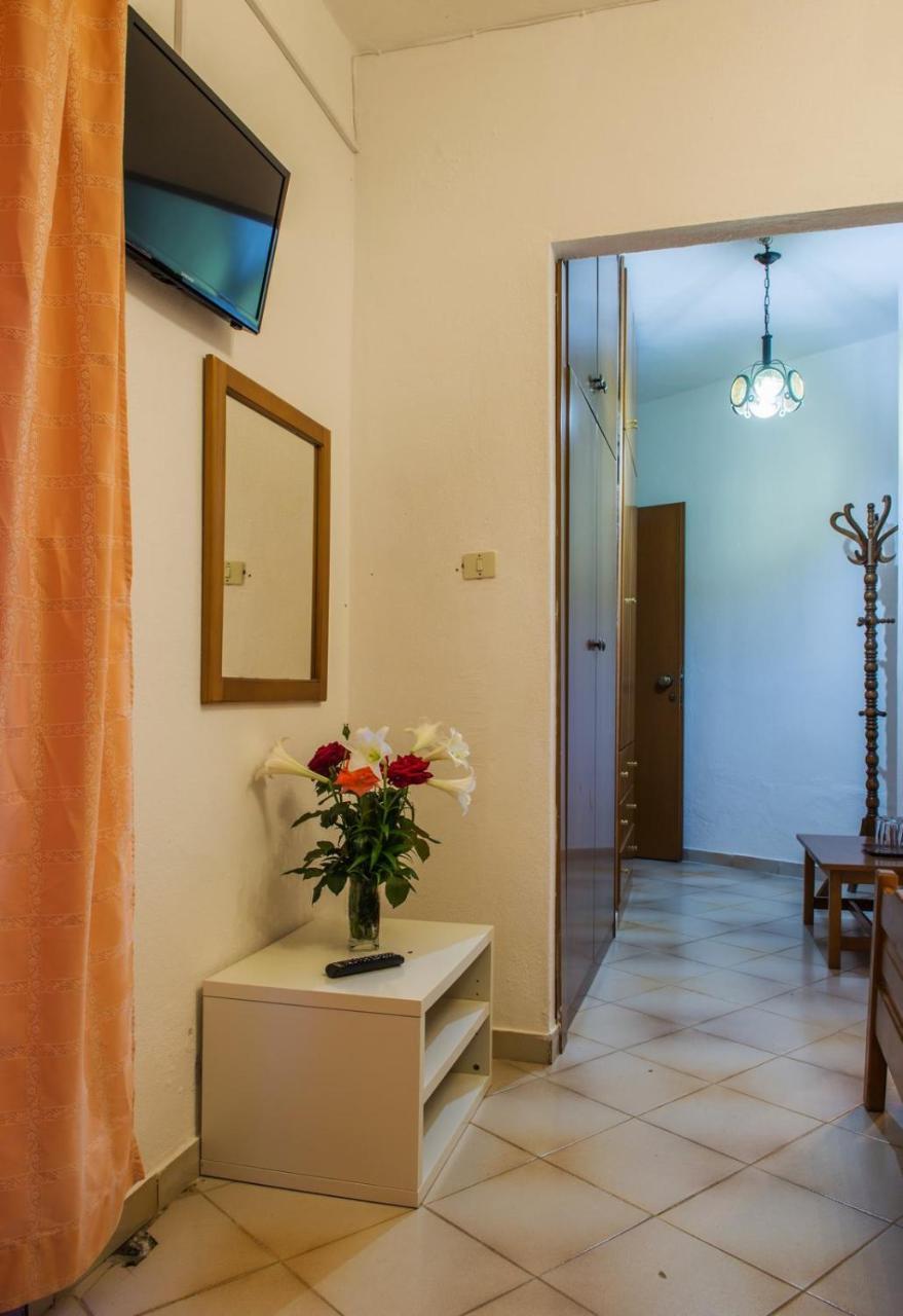 Hotel Stefani Sarti Ngoại thất bức ảnh