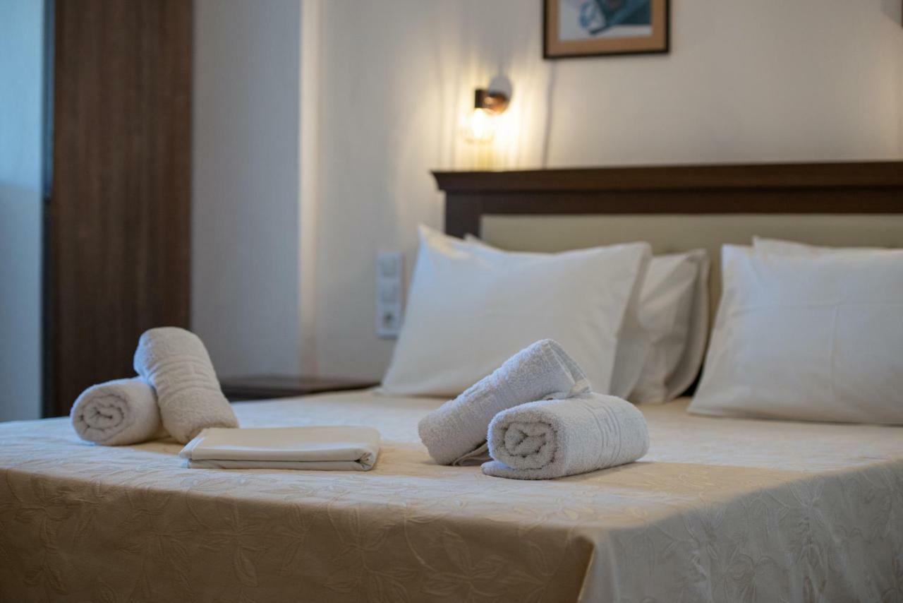 Hotel Stefani Sarti Ngoại thất bức ảnh